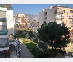 İzmir Karşıyaka Girne Bulvarı Yanı Satılık 4+1 Lüx... İzmir Karşıyaka Girne Bulvarı Yanı Satılık 4+1 Lüx...